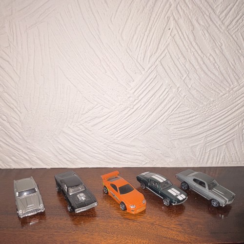 Loose die cast - loose,