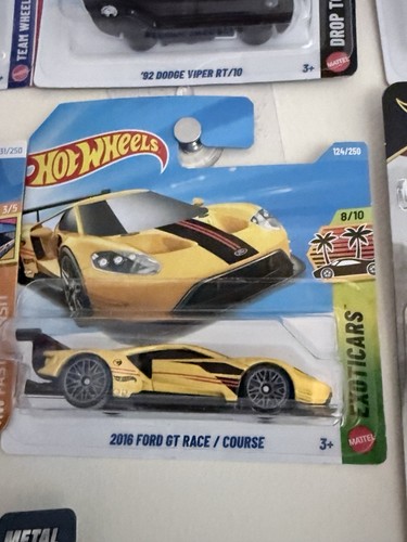 Hot wheels fast - hot,